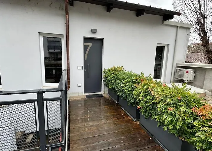Resto 7 Apartment
